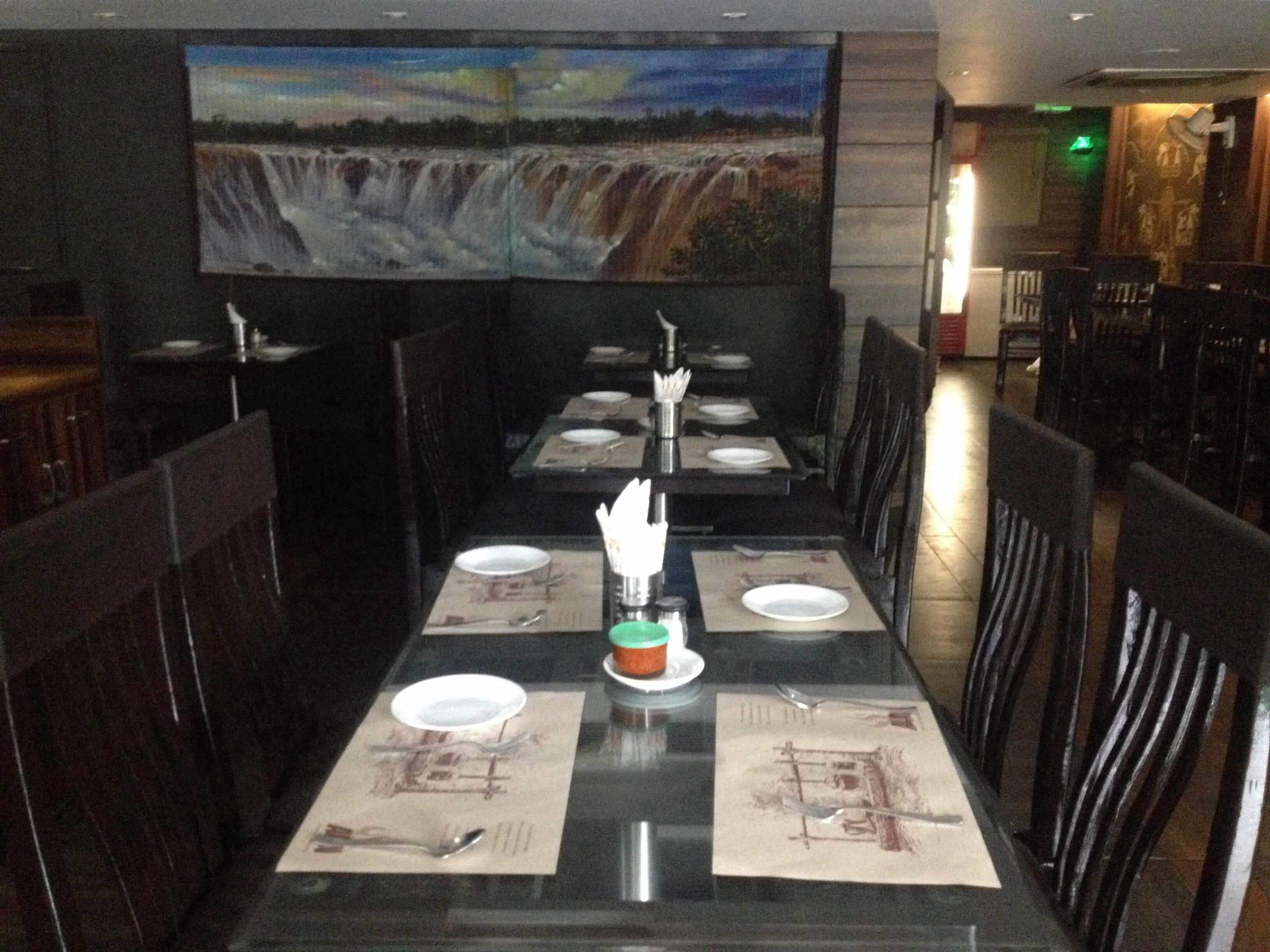 Alav Restaurant — beautifully plated main course